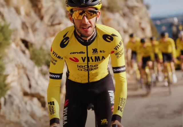Саймон Йейтс: “Джиро д’Италия — самая важная для меня цель в 2025 году”