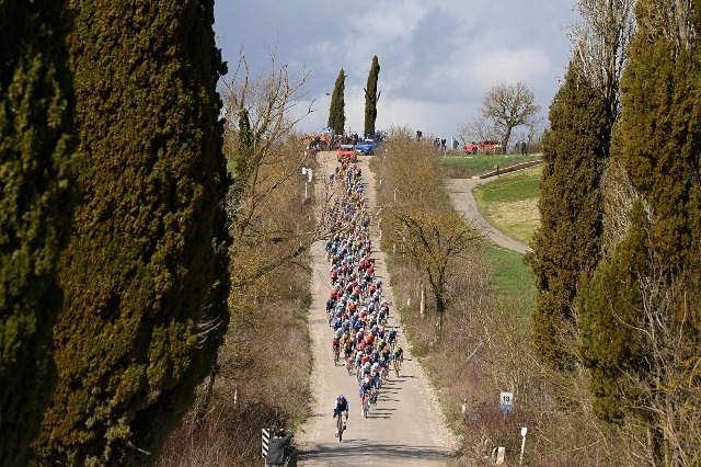 Приглашения на Страде Бьянке, Тиррено-Адриатико и Милан-Сан-Ремо-2025
