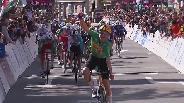 Хет-трик Магнуса Корта и победа в общем зачёте Дерека Джи на O Gran Camino-2025