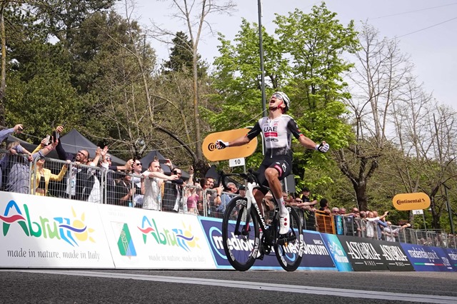 Иво Оливейра &mdash; победитель 2 этапа Джиро д&rsquo;Абруццо-2025