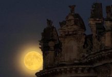 «Над Россией взошла Бобровая Луна»: в сети завирусились фотографии самого яркого полнолуния года — БлокнотРУ — Новости России. Новости Россия сегодня. Новости России и мира сегодня. Россия новости. Новости Россия. СВО новости на сегодня Россия. Новости сегодня. Россия новости сегодня. Новости Блокнот Россия. Блокнот новости России. Блокнот Россия. Россия последние новости на сегодня. Блокнот России.