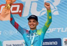 Лев Гонов переходит из континентальной команды в Мировой Тур