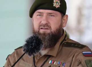 «Мы будем жестоко мстить»: Кадыров пообещал Украине ответ на удар по Грозному — БлокнотРУ — Кадыров последние новости на сегодня. Адам Кадыров. Адам Кадров новости. Кадыров новости. Новости Кадыров. Кадыров последние новости. Дети Кадырова новости. Дети Кадырова должности и звания. Что с Кадыровым новости? Что с Кадыровым последние новости? Рамзан Кадыров. Рамзан Кадыров новости. Новости Рамзан Кадыров.