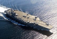 Иран ударил по авианосцу США и военным базам: сообщается о серии эффективных попаданий иранских ракет