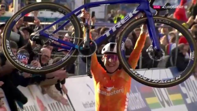 Люсинда Бранд — чемпионка мира по велокроссу-2026