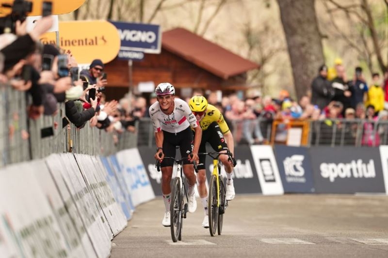 Исаак Дель Торо вернул майку лидера на 5-м этапе Тиррено-Адриатико-2026