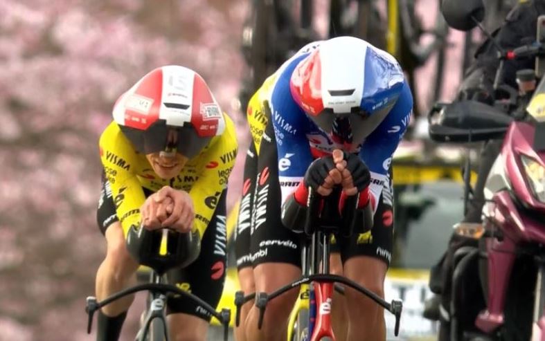 Visma Lease a Bike заняли 4-е место в командной гонке на Париж-Ницца-2026