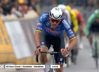 Матье ван дер Пул третий год подряд выиграл классику E3 Saxo из сольного отрыва