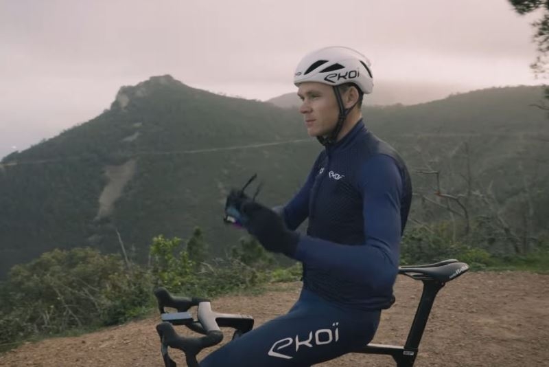 Новая работа Криса Фрума без официального завершения карьеры велогонщика