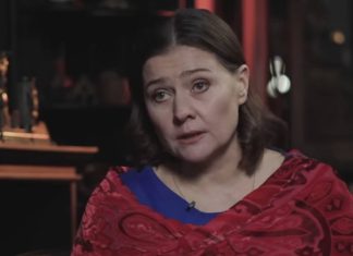 «Ну и пошла ты, дура старая»: Мария Голубкина жестко осадила журналистку и сорвала интервью