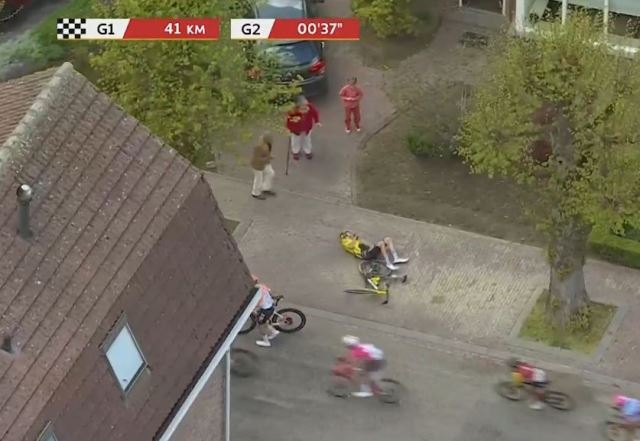 Маттео Йоргенсон получил перелом ключицы при падении на Амстел Голд Рэйс-2026