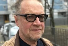 Скандал в программе Андрея Малахова: автора культовой песни о Жириновском не пустили в эфир