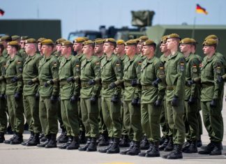 Германия готовится к войне: немецким мужчинам запретили покидать страну без разрешения армии