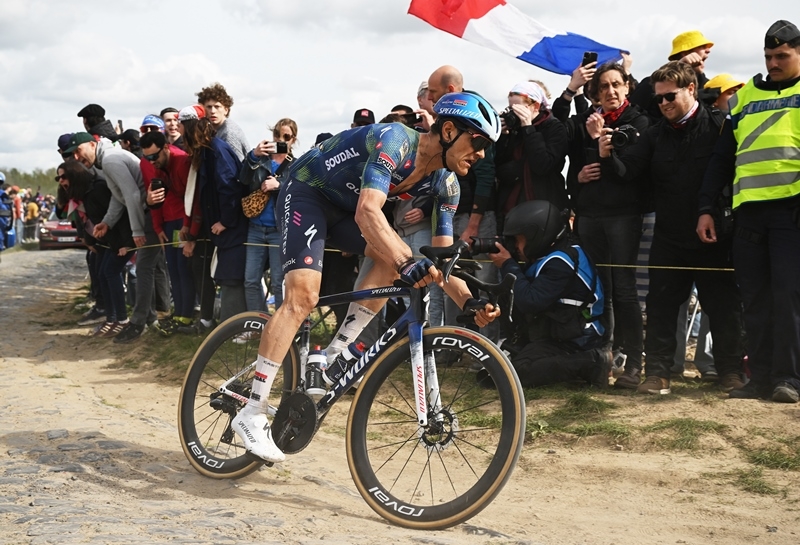 Яспер Стёйвен впервые в карьере на подиуме Париж - Рубэ