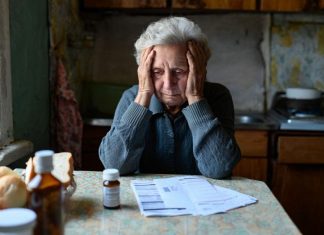 «Ноги бы не протянуть»: уже в 13 регионах РФ средняя пенсия неработающих стала выше 30 тыс. рублей