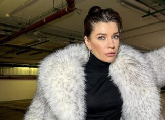 «Я старая. Абсурд»: Екатерина Волкова обрушилась на худрука после увольнения из Театра комедии