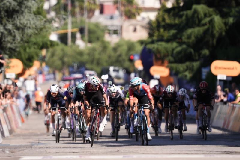 Маттео Фьорин —победитель 4 этапа Giro Next Gen-2026
