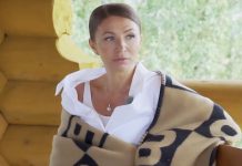 Суд вновь отказал Елене Блиновской в отсрочке наказания: мать блогера сделала эмоциональное заявление