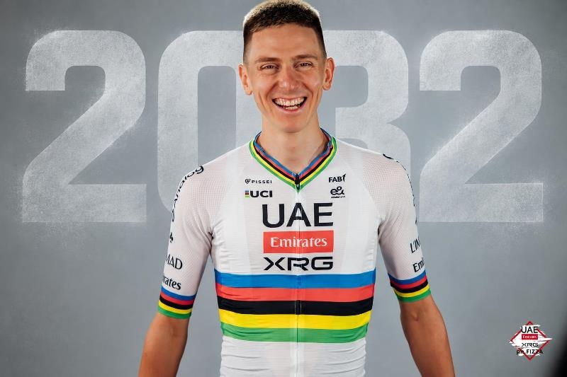 Тадей Погачар завершил сезон-2026 досрочно и продлил контракт с UAE Team Emirates XRG до 2032 года