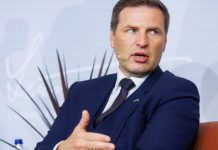 «Не считаю носки и патроны»: министр обороны Эстонии подал в отставку из-за скандала с поставками боеприпасов Украине